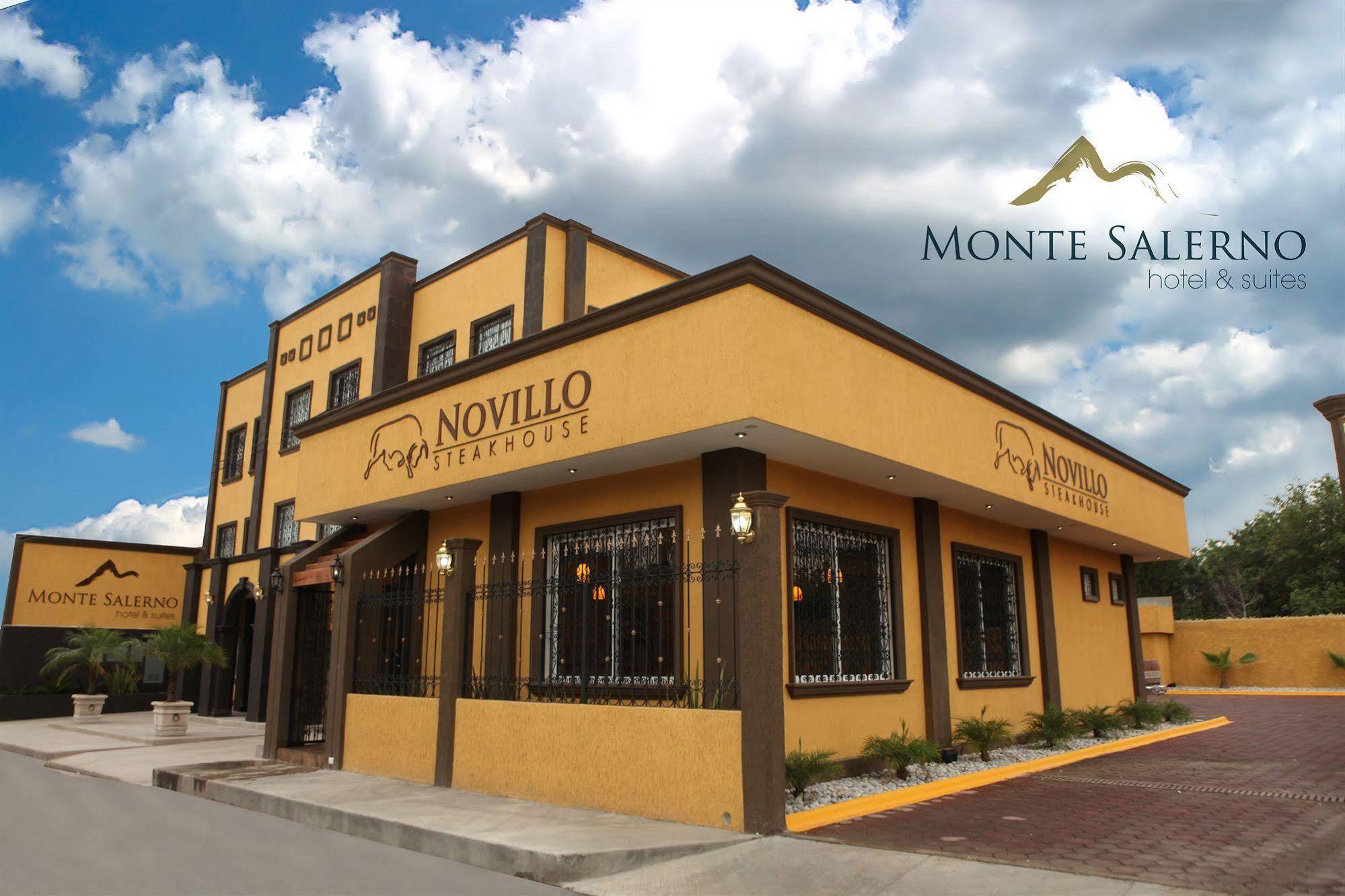Monte Salerno Hotel & Suites Montemorelos Bagian luar foto