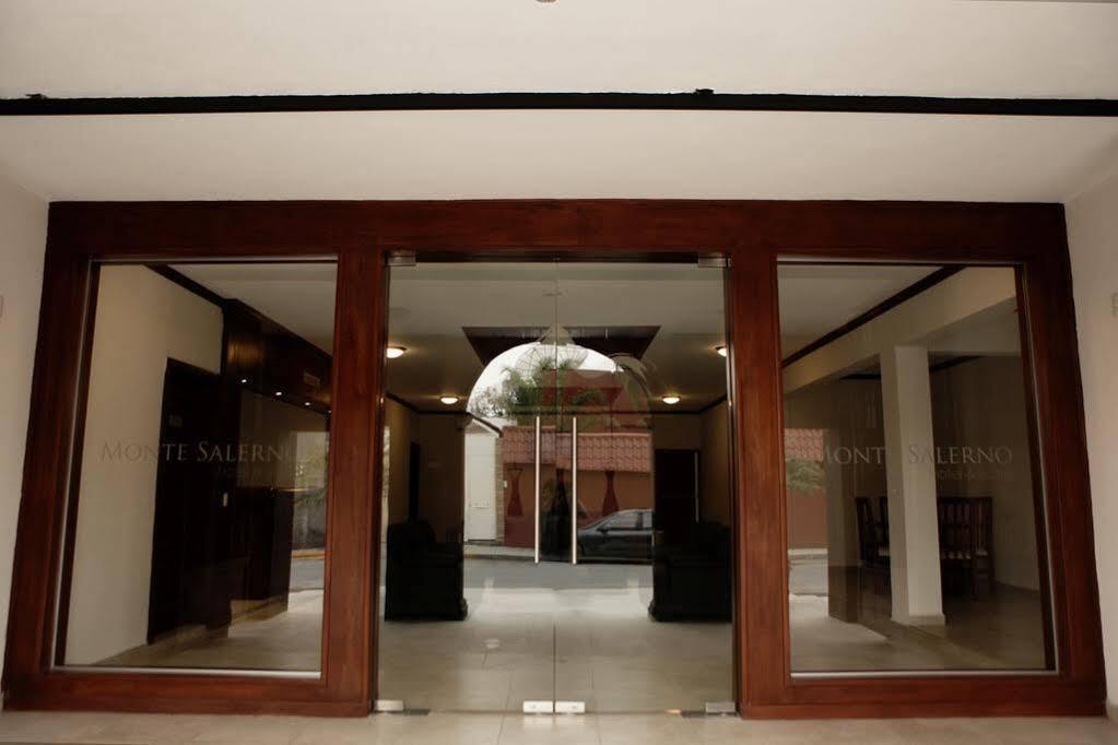 Monte Salerno Hotel & Suites Montemorelos Bagian luar foto